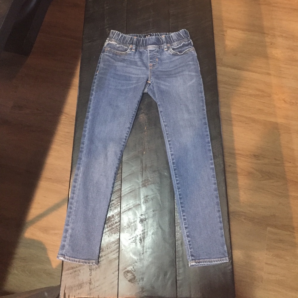Gap, pull on jeans.